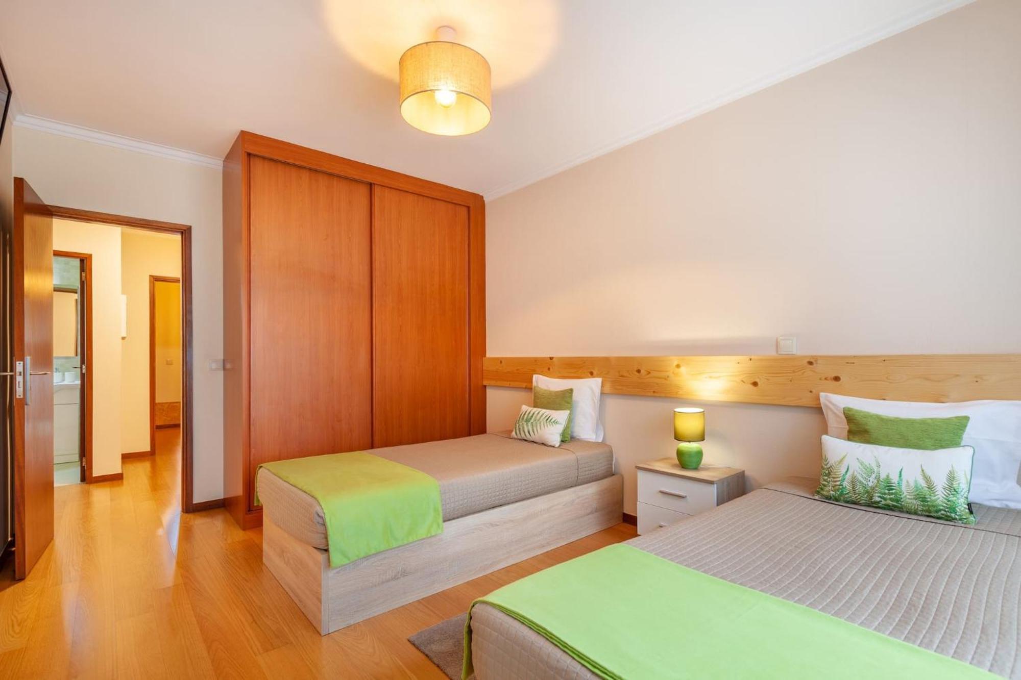 Apartamento Hibiscos Braga Esterno foto